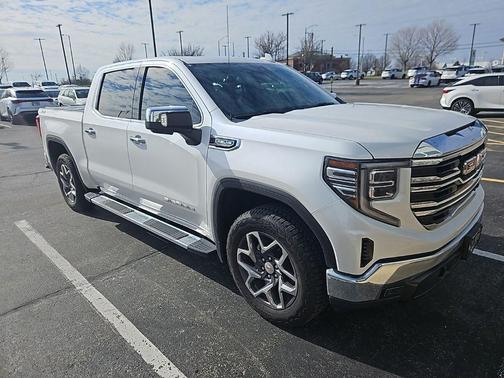 2024 GMC Sierra 1500 SLT