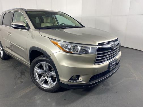 Creme Brulee Mica 2016 Toyota Highlander Limited Platinum