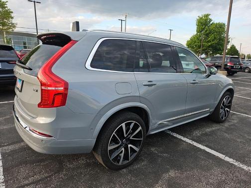 Gray Metallic 2024 Volvo XC90 Ultimate
