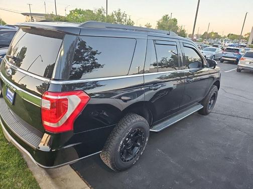 Agate Black Metallic 2021 Ford Expedition XLT