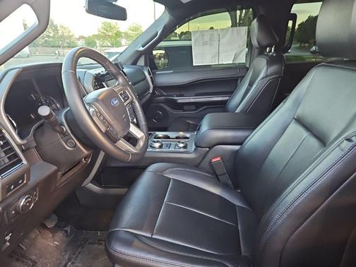 Agate Black Metallic 2021 Ford Expedition XLT
