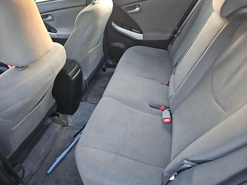 2014 Toyota Prius Two