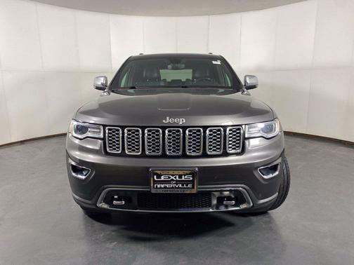 Granite Crystal Metallic Clearcoat 2019 Jeep Grand Cherokee Overland