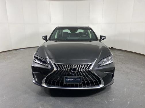 2025 Lexus ES 350 Ultra Luxury