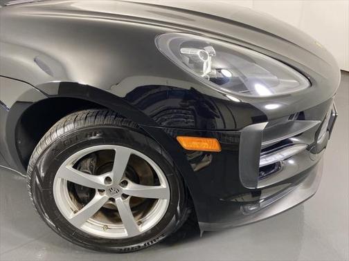 2020 Porsche Macan Base