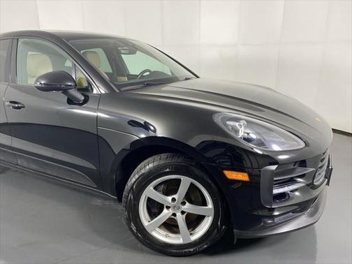 2020 Porsche Macan Base