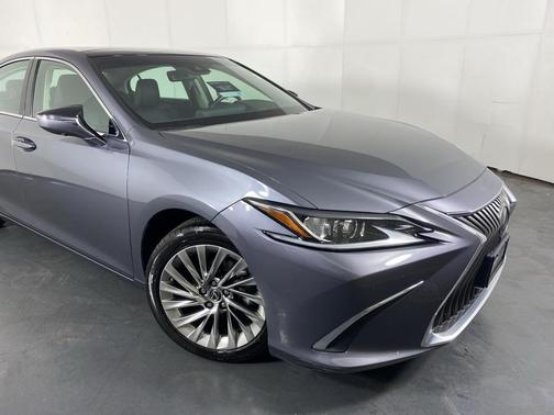 2019 Lexus ES 350 Luxury