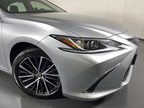 2024 Lexus ES 350 Base