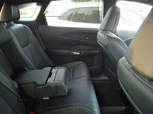 White Pearl 2024 Lexus RX 350 Luxury