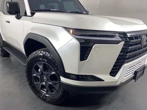 2025 Lexus GX 550 550 Overtrail+