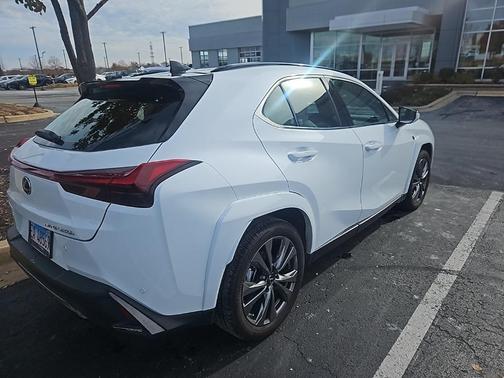 2023 Lexus UX 250h F Sport