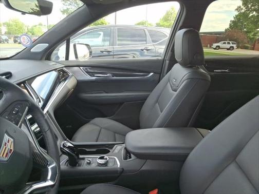 2025 Cadillac XT6 Sport AWD
