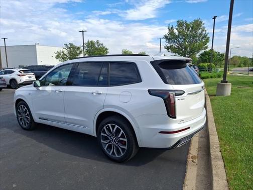2025 Cadillac XT6 Sport AWD