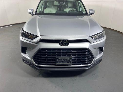 Celestial Silver Metallic 2025 Toyota Grand Highlander XLE