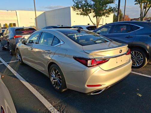 2025 Lexus ES 350 Luxury