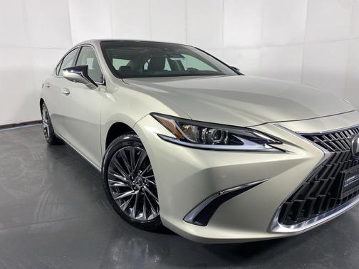 2025 Lexus ES 350 Luxury