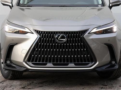 2026 Lexus NX 450h+ Premium