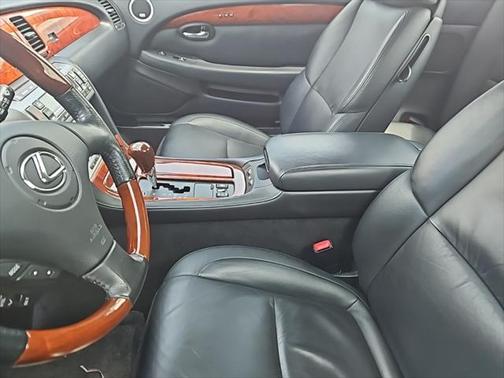 2004 Lexus SC 430 Base