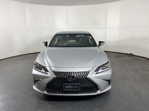 2021 Lexus ES 250 Base