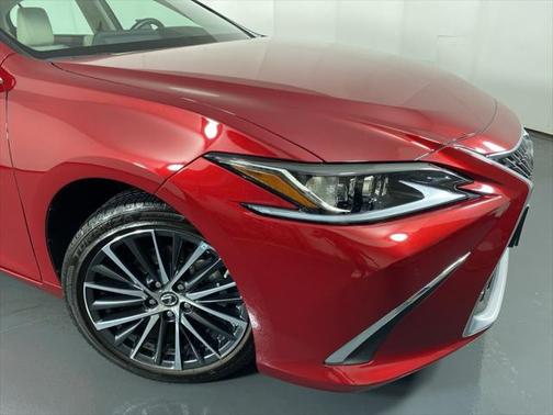 2024 Lexus ES 350 Base
