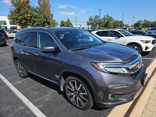 2019 Honda Pilot Touring 8-Passenger
