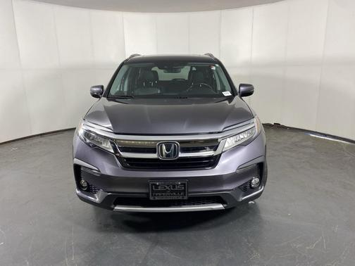2019 Honda Pilot Touring 8-Passenger