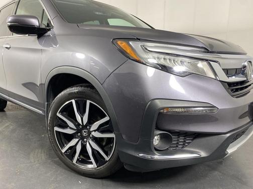 2019 Honda Pilot Touring 8-Passenger