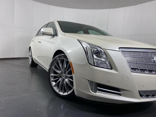 2013 Cadillac XTS Platinum