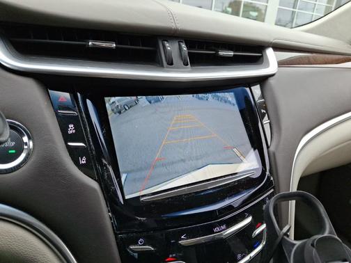 2013 Cadillac XTS Platinum
