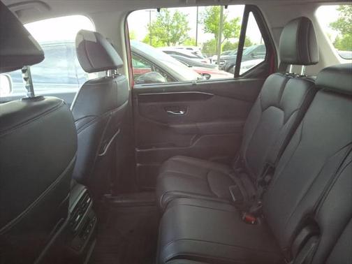 2023 Honda Pilot Touring 8-Passenger