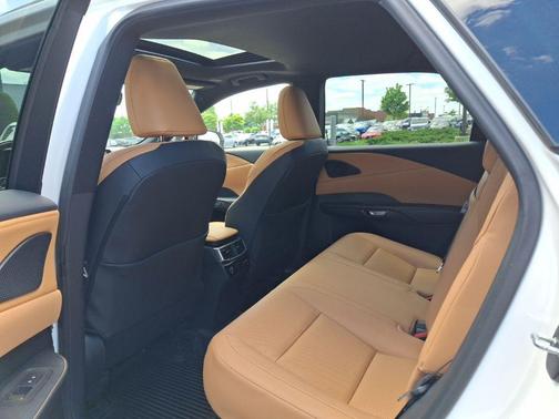 Eminent White Pearl 2023 Lexus RX 350 Premium
