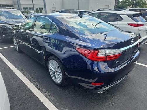 2017 Lexus ES 350 Base