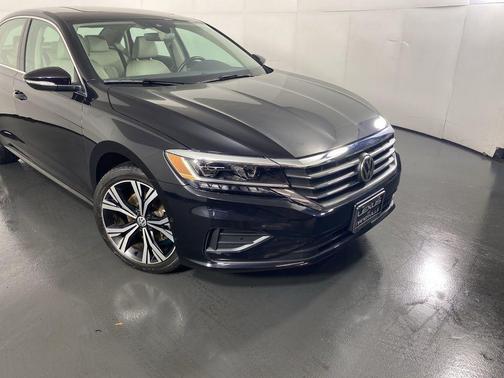 2020 Volkswagen Passat 2.0T SE
