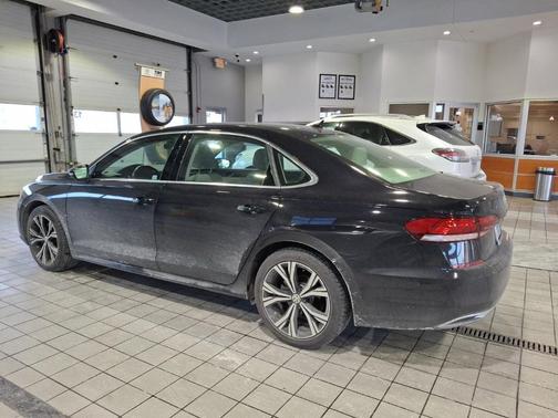 2020 Volkswagen Passat 2.0T SE