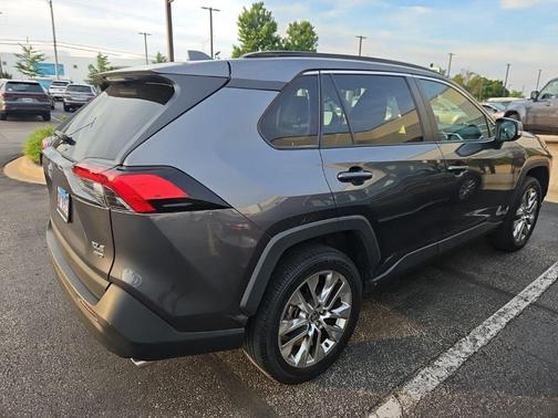 Magnetic Gray Metallic 2021 Toyota RAV4 XLE Premium