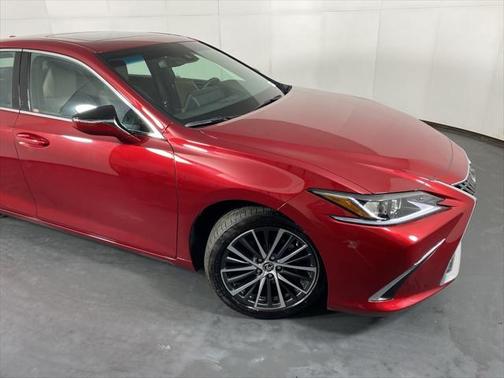 2025 Lexus ES 350 Base
