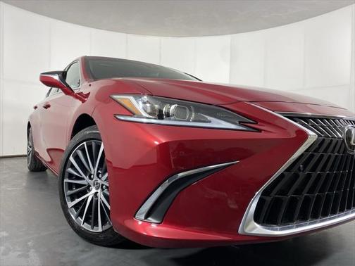 2025 Lexus ES 350 Base