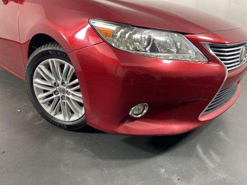 Matador Red Mica 2015 Lexus ES 350 Base
