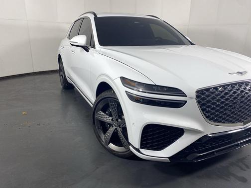 2025 Genesis GV70 3.5T AWD Sport