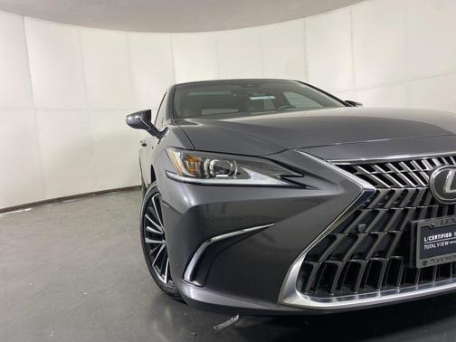 2023 Lexus ES 350 Base