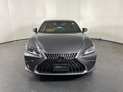 2023 Lexus ES 350 Base