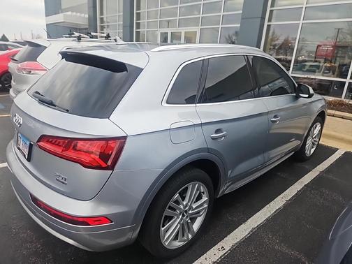 2018 Audi Q5 2.0T Premium Plus
