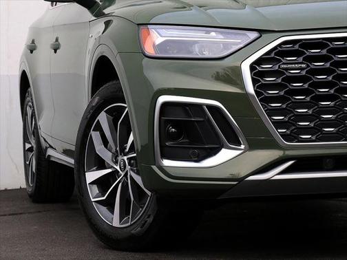 2022 Audi Q5 45 S line Premium