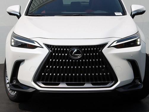2025 Lexus NX 350h Premium