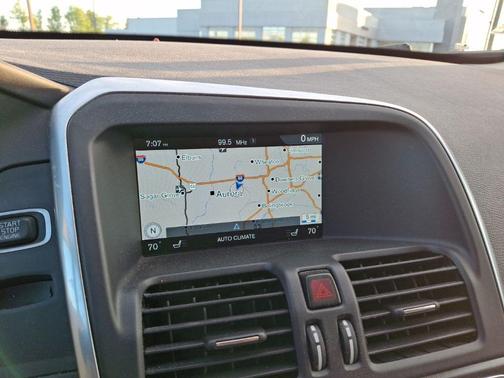 Caspian Blue Metallic 2015 Volvo XC60 T5 Premier