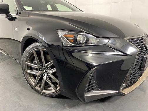 2017 Lexus IS 300 Base