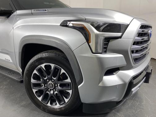 2023 Toyota Sequoia Limited