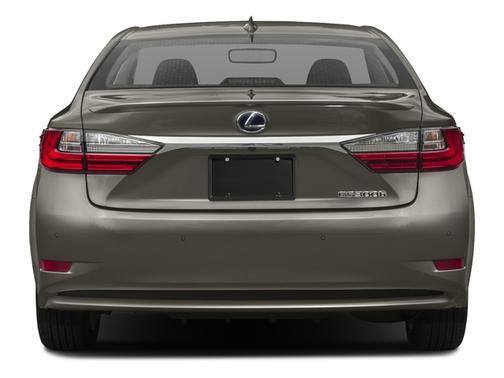 White Pearl 2016 Lexus ES 300h Base