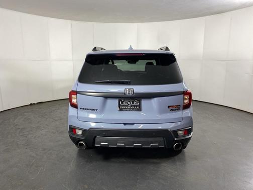 2022 Honda Passport AWD TrailSport