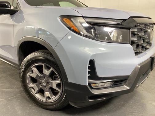 2022 Honda Passport AWD TrailSport